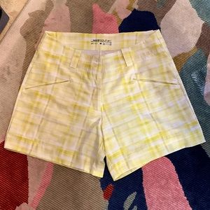 Nike Golf Shorts Size 4
